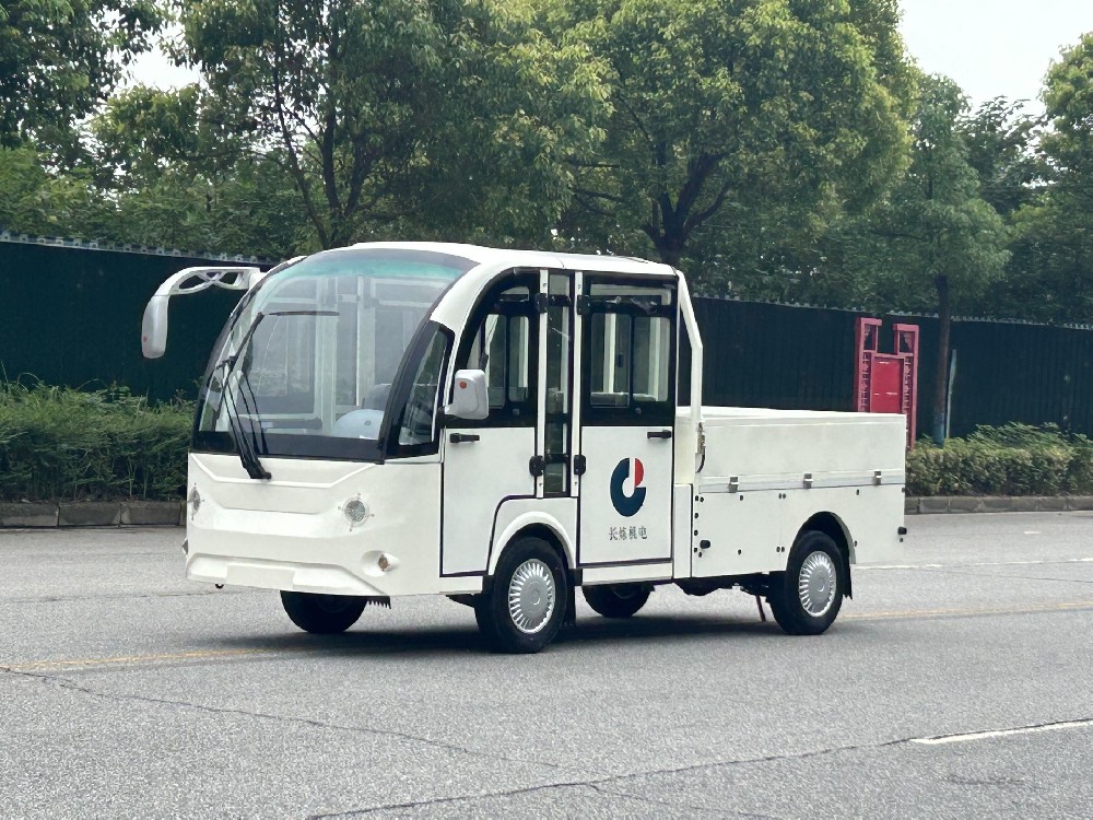 5座封閉式貨斗防爆電動(dòng)車(chē)